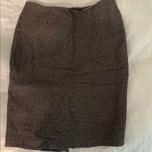Hugo Boss pencil skirt, size small
